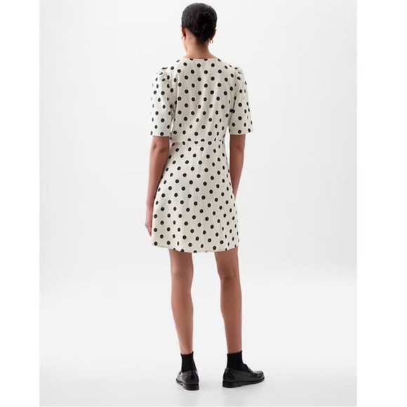 Brand new Gap Polkadot dress - Picture 3 of 5